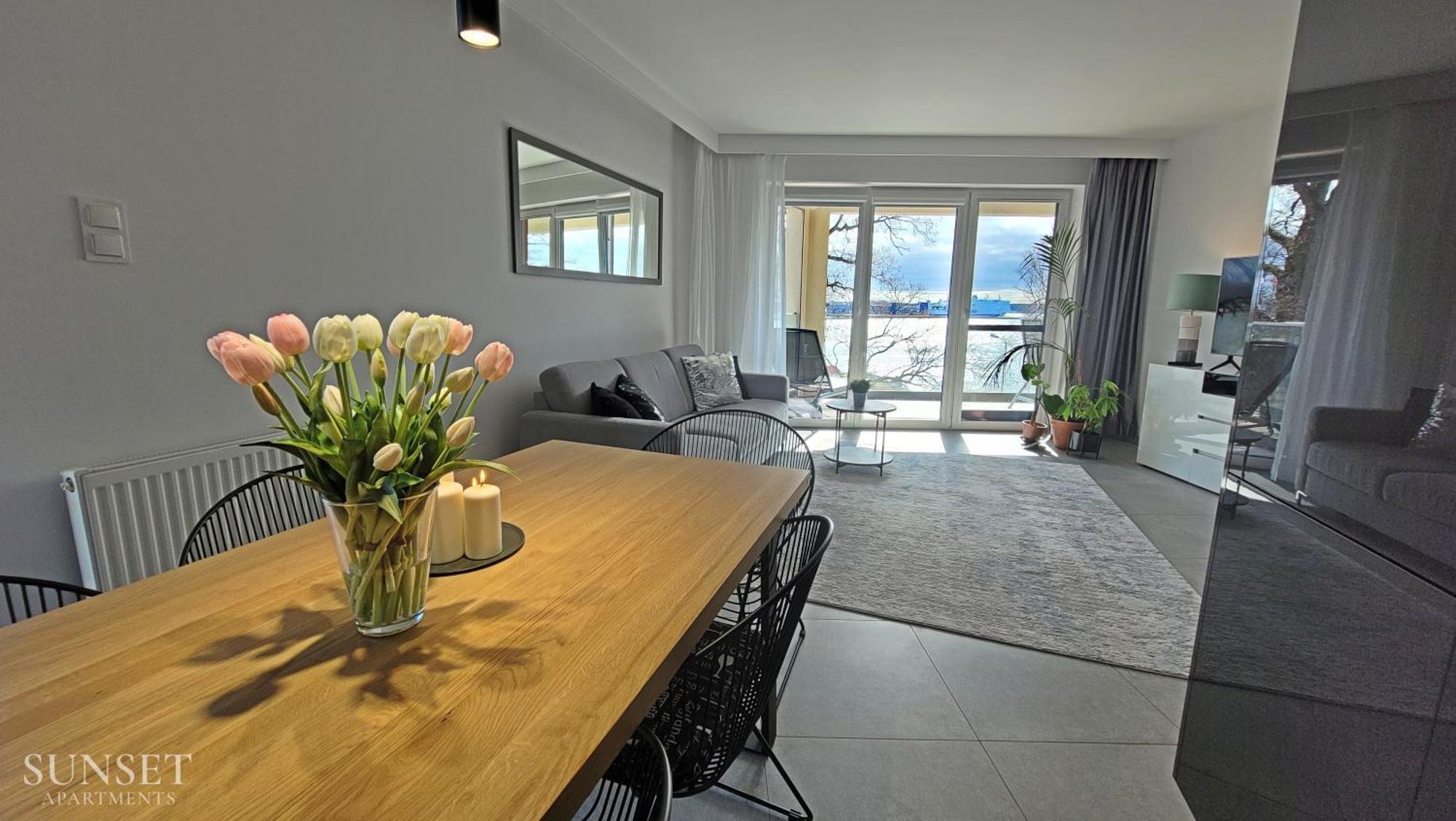Sunset Apartments - Flotylla. Widok Na Port + Parking. 슈비노우이스쳬 외부 사진