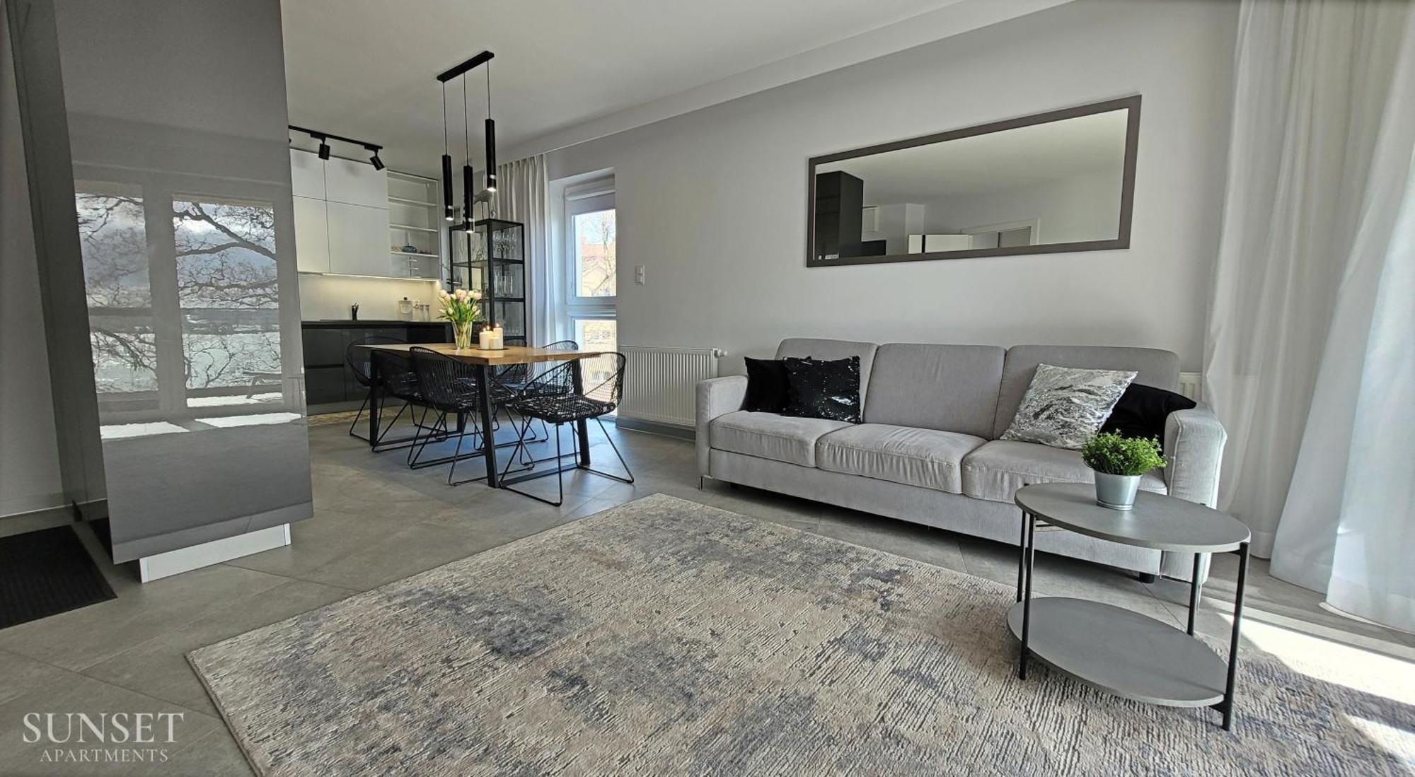 Sunset Apartments - Flotylla. Widok Na Port + Parking. 슈비노우이스쳬 외부 사진