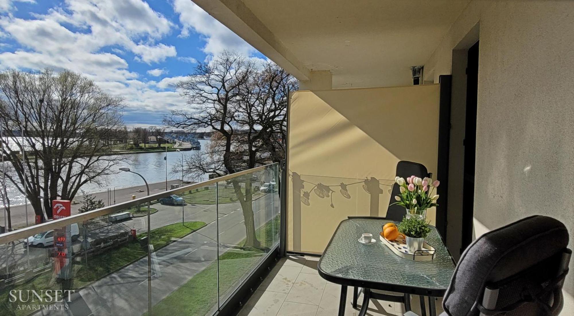 Sunset Apartments - Flotylla. Widok Na Port + Parking. 슈비노우이스쳬 외부 사진