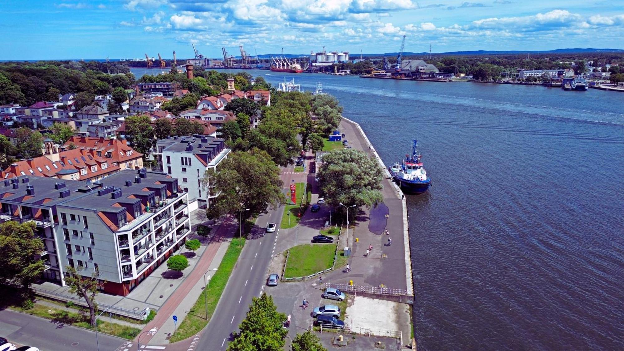 Sunset Apartments - Flotylla. Widok Na Port + Parking. 슈비노우이스쳬 외부 사진